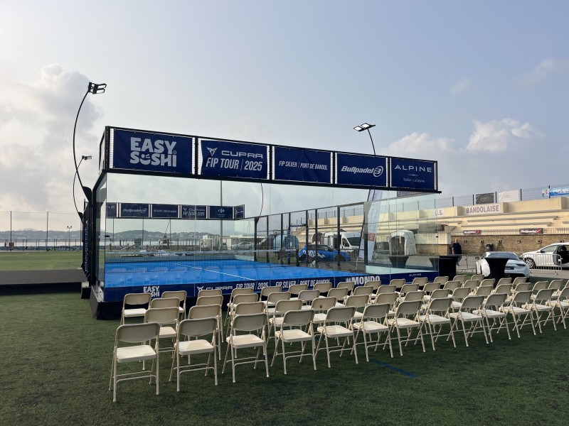Installation d’une piste de Padel pour le FIP Silver de Bandol
