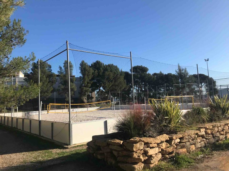 Création d'un complexe de foot à 5 à Toulon, Var.